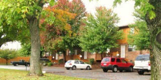 2723 South Roan Street Gallery 1