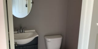 Beautiful 3 bedroom 2 1/2 bath home Gallery 13