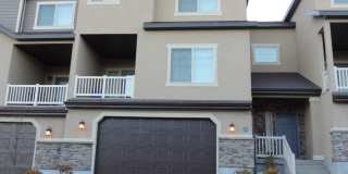 Spacious 3 Bed Townhome - Provo Slate Canyon Gallery 1