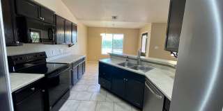 Pool Home in Victoria Meadows Gallery 8