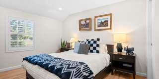 Gorgeous home in Englewood! Gallery 18