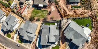 COMING IN JULY - Beautiful modern 5 bedroom, 3 car garage house for rent Gallery 51