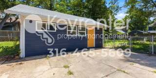 Cute 1 bedroom guesthouse in a great neighborhood, close to Wesley Hospital and local restaurants! Gallery 1