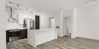 The Berkeley Luxury Apartment Homes Gallery 14