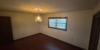 Spacious 3-Bedroom Home with Fenced Yard & Screened Porch in SE Ocala Gallery 13