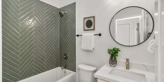 832 South Sullivan Street - 1 Gallery 20