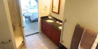 100 HARBORVIEW DR #611 Gallery 22