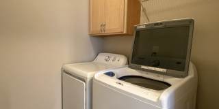 Secure, Stylish & Convenient – 2 Bed Condo in Loveland Gallery 11