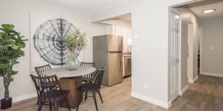 The Groves Gallery 12