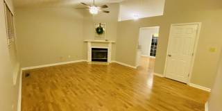 6033 Waterbury Ln Gallery 4