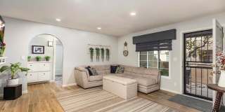 5402 E Windsor Avenue Gallery 10