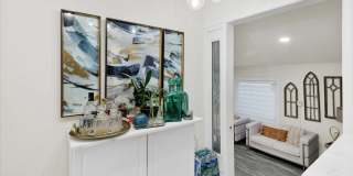 405 READING Avenue Gallery 10