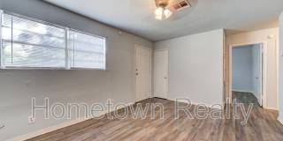 9809 N McKinley Avenue Gallery 10