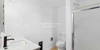 Gladstone 3BD/2BA Home with Large Yard, Shop, & 2 Car Garage Gallery 29