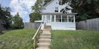 Move-In Ready 4-Bedroom Home with an Updated Kitchen – $1,250/Month Gallery 1