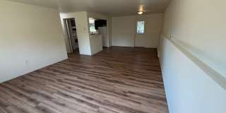 1625 South Rouse Avenue Gallery 5