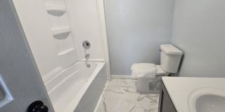 724 East Lawrence Street Gallery 7