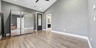 225 S Ohio Avenue Gallery 40
