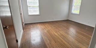 2637 Evergreen Avenue Gallery 16