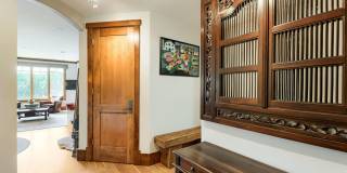 Stylish Boulder Retreat | Pearl Street w/ Views Gallery 8