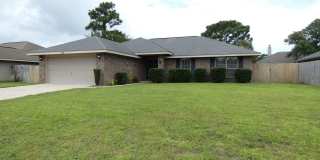 4-Bedroom All Brick Home - Gulf Breeze Gallery 1