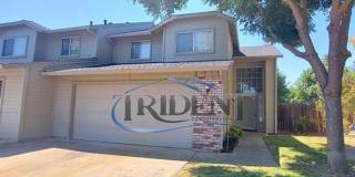 3 bedroom, 2 ½ bath Townhouse Gallery 1