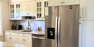 314 Lincoln Park East Gallery 1