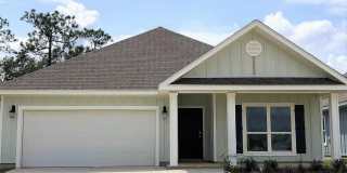 Beautiful 4-Bedroom Home - Arbor Place Gallery 1