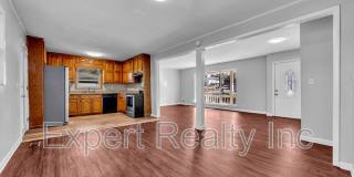 2416 4th St NW Gallery 8