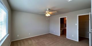 17920 Kenai Fjords 78660 | 3 bed 2.5 bath 2 car garage  $1900 coming soon available MAY 2026 Gallery 15