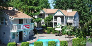 Edmonds Highlands Gallery 10