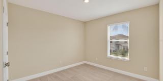 2546 WARREN ACRES Boulevard Gallery 52