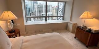 1435 Brickell Ave Gallery 39