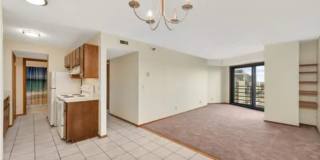 Spacious 2 Bedroom Condo Gallery 1