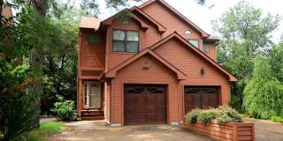 Recently updated three bedroom, two story condo located just blocks from the Chesapeake Bay! Gallery 1