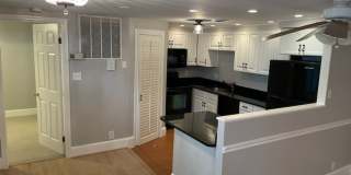 1BR in Georgetown East Village WITH PARKING!!! Gallery 14