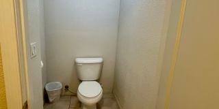 Pool Home in Victoria Meadows Gallery 26