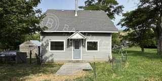 3 bedroom 1 bath home with large yard Gallery 1