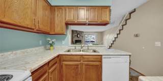 Charming 3BR Townhome in Colorado Springs Gallery 5