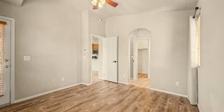 2725 E MINE CREEK Road Gallery 17