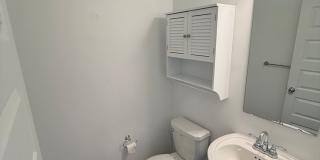 1046 Elmwood Ln Gallery 12