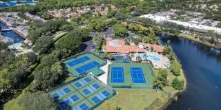 400 Crosswinds Drive Gallery 28