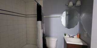 Charming 2Bed/3Bath in Patterson Place Gallery 27