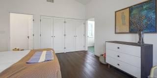 1616 Cerro Gordo St Gallery 16