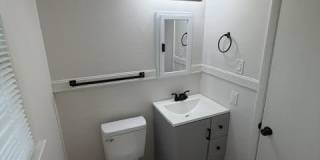 528 Booker Street Gallery 9