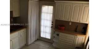 10794 N Kendall Dr Gallery 4
