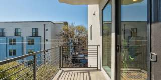 East Austin 2 Bed 2 Bath Condo with Flex Room! Gallery 8