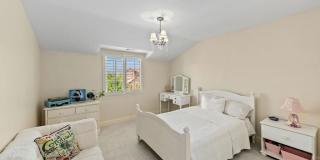 7728 Briza Placida Gallery 24