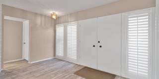 Victorville Green Tree Home- Refurbished 4 Bedrooms, 2 Bathrooms, New Paint, Gallery 15