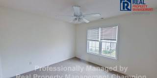 Upper Level Condo in Holton Place w/Community Pool Gallery 15